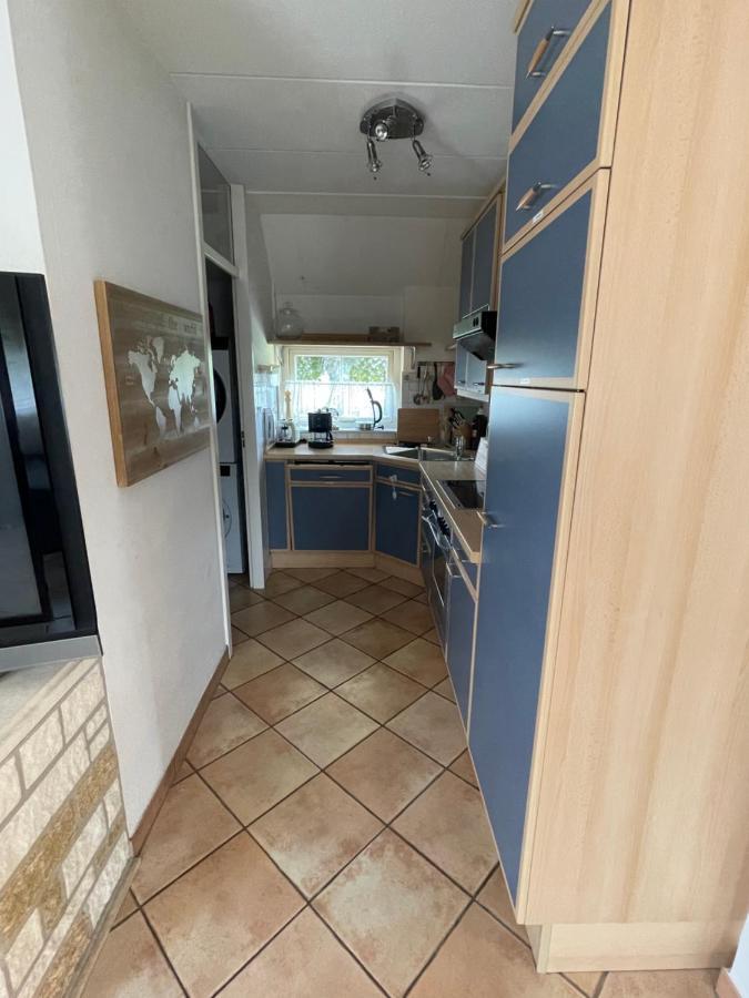 Freistehendes Ferienhaus Am See Naehe Roermond Heel المظهر الخارجي الصورة