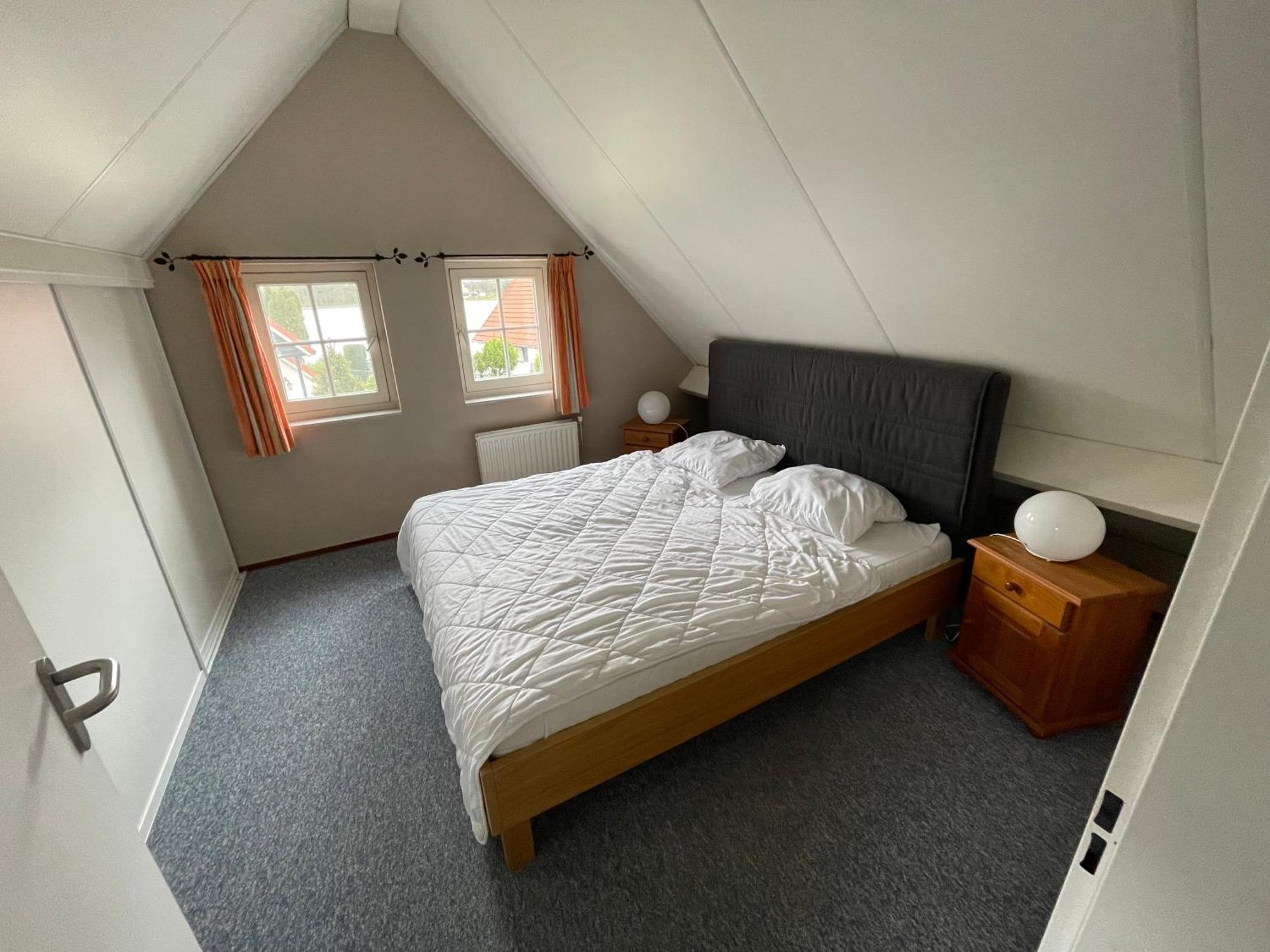 Freistehendes Ferienhaus Am See Naehe Roermond Heel المظهر الخارجي الصورة